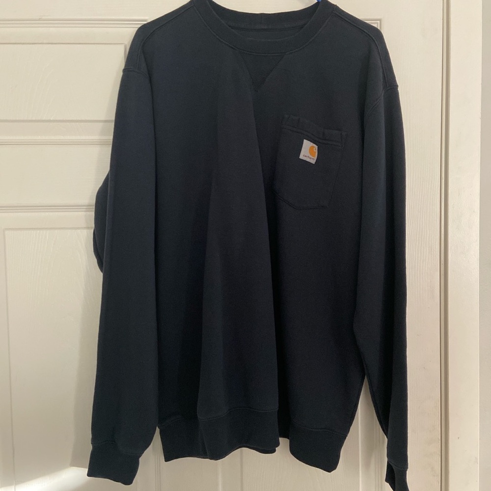 Carhartt Crewneck. Worn once. Great condition